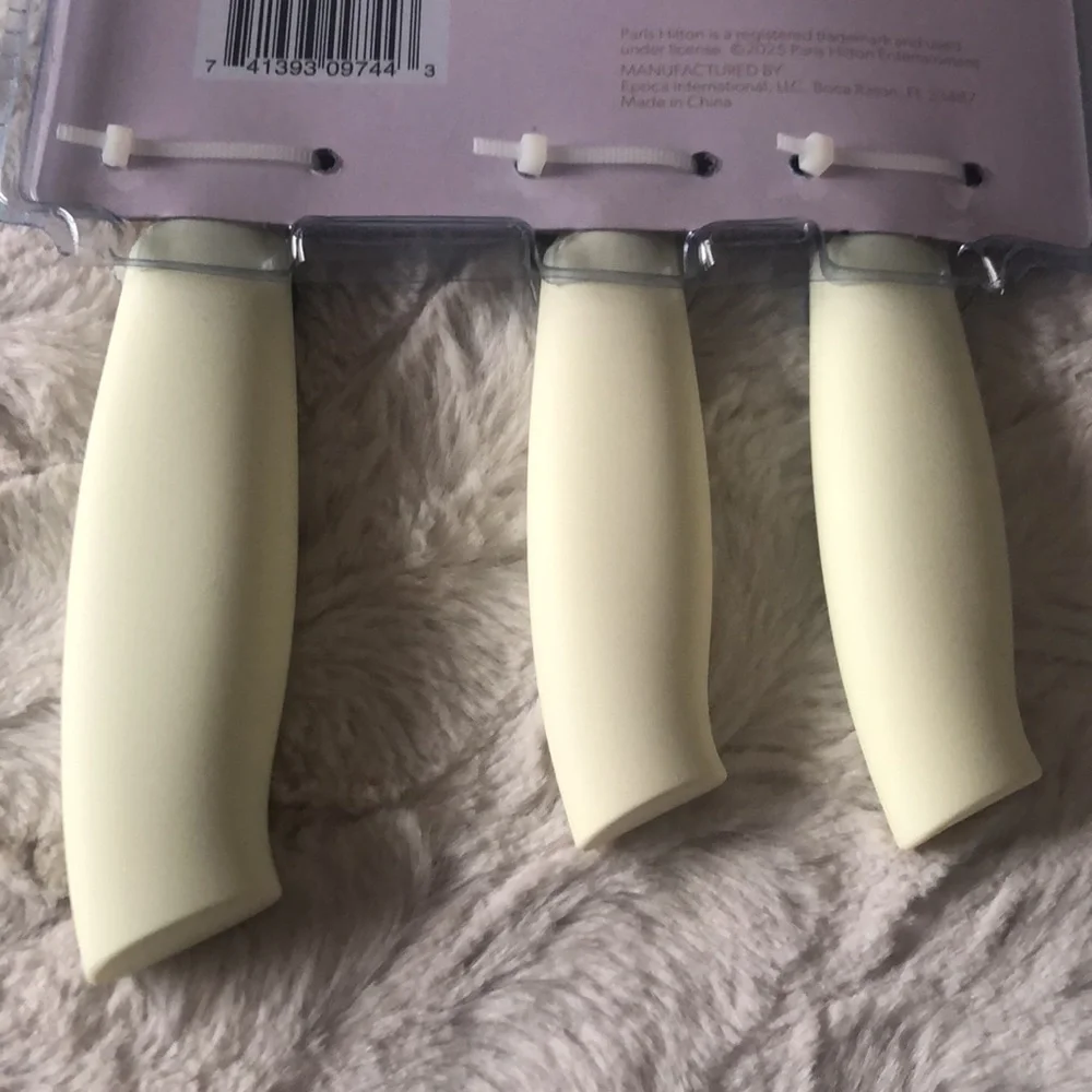 Paris Hilton Pink 3 piece Knife Cutlery Set